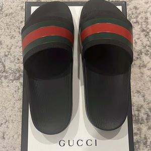 Gucci kids slides size 5G